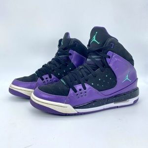 Nike Jordan 23 Youth Black Purple 439655 Mid Top Basketball Shoe Size 5.5Y